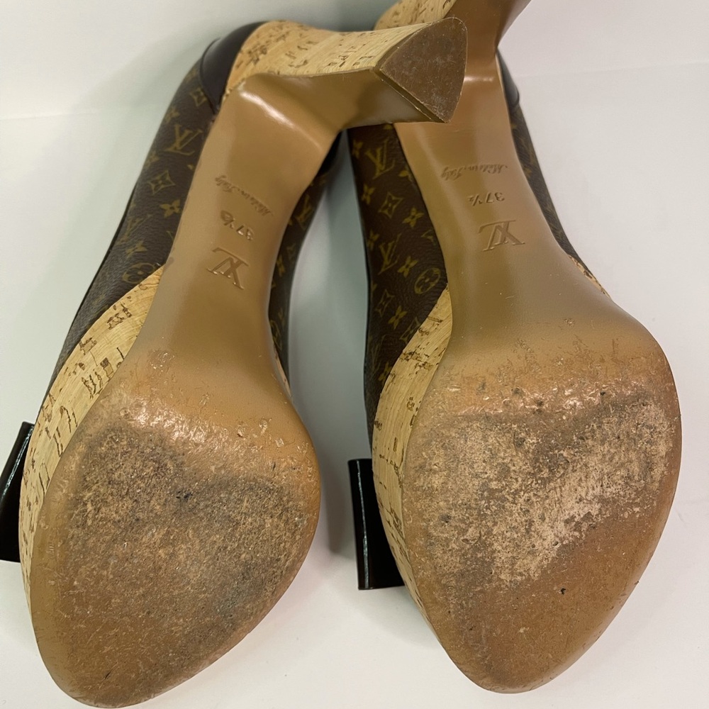 Louis Vuitton Rivoli open toe monogram - Picture 11 of 12